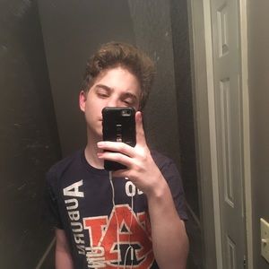 Meet your Posher, Zach